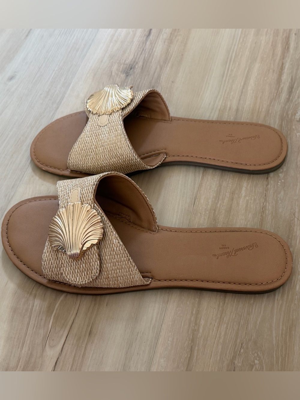 Woven Tan Slide Sandals with Gold Shell Accent